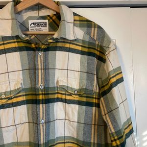 Mountain Khakis Men’s Park Flannel Shirt
